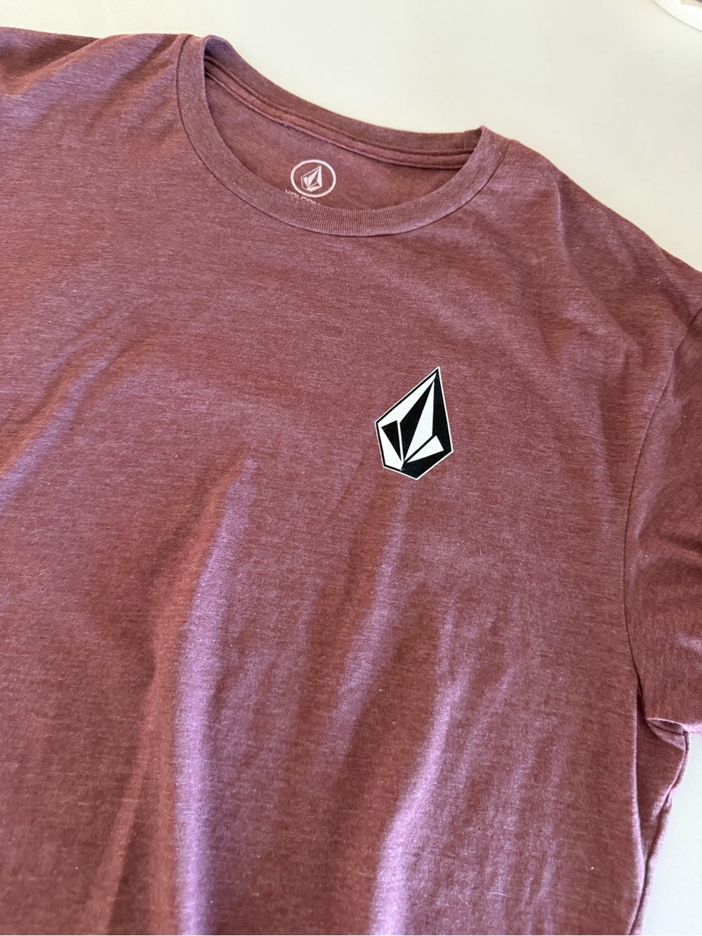 Volcom Men's Heather Maroon Short Sleeve Logo Tee